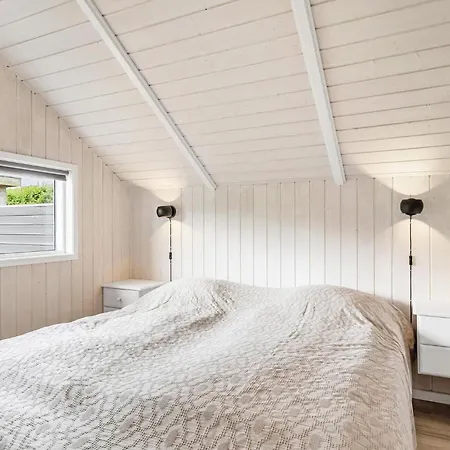 Prachtig In Sydals Met Sauna Vakantiehuis Sarup
